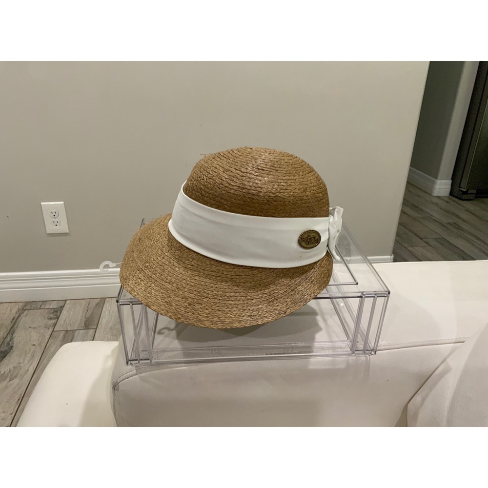Rio Verde Woven Straw Cloche Hat Tan White Band Bow Sun Hat Womens Vintage Style